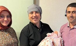 Ameliyata girerken baba olacağını öğrendi