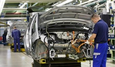 Otomotiv üretimi ilk 10 ayda yüzde 12 arttı